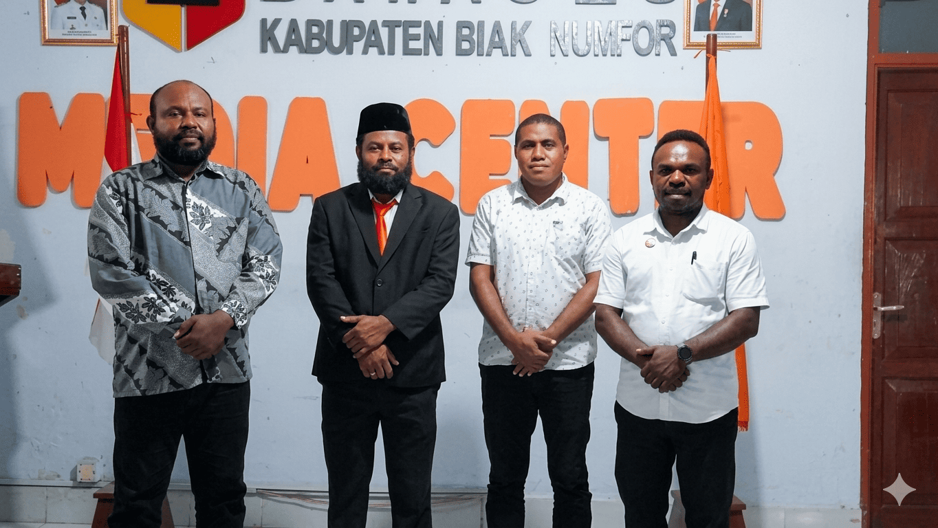 Kasek Bawaslu Supiori Hadiri Zoom Meeting dan Pelantikan Pejabat Struktural Bawaslu RI