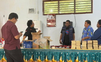 Jelang Tahapan Verifikasi Faktual, Anggota Bawaslu Provinsi Papua Sidak KPU Kabupaten Supiori