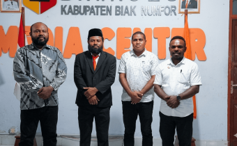 Kasek Bawaslu Supiori Hadiri Zoom Meeting dan Pelantikan Pejabat Struktural Bawaslu RI